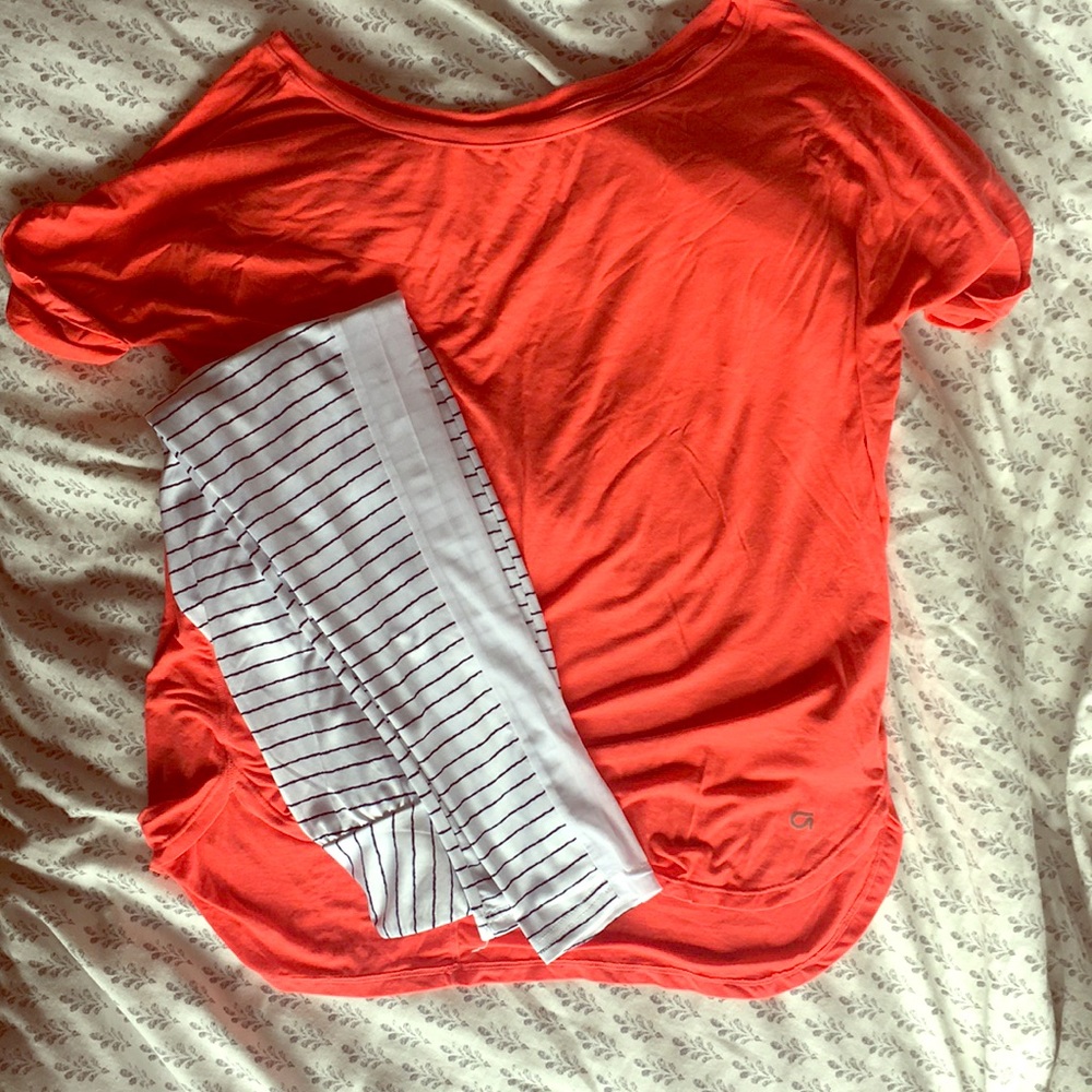 Yoga Short sleeve top & leggings